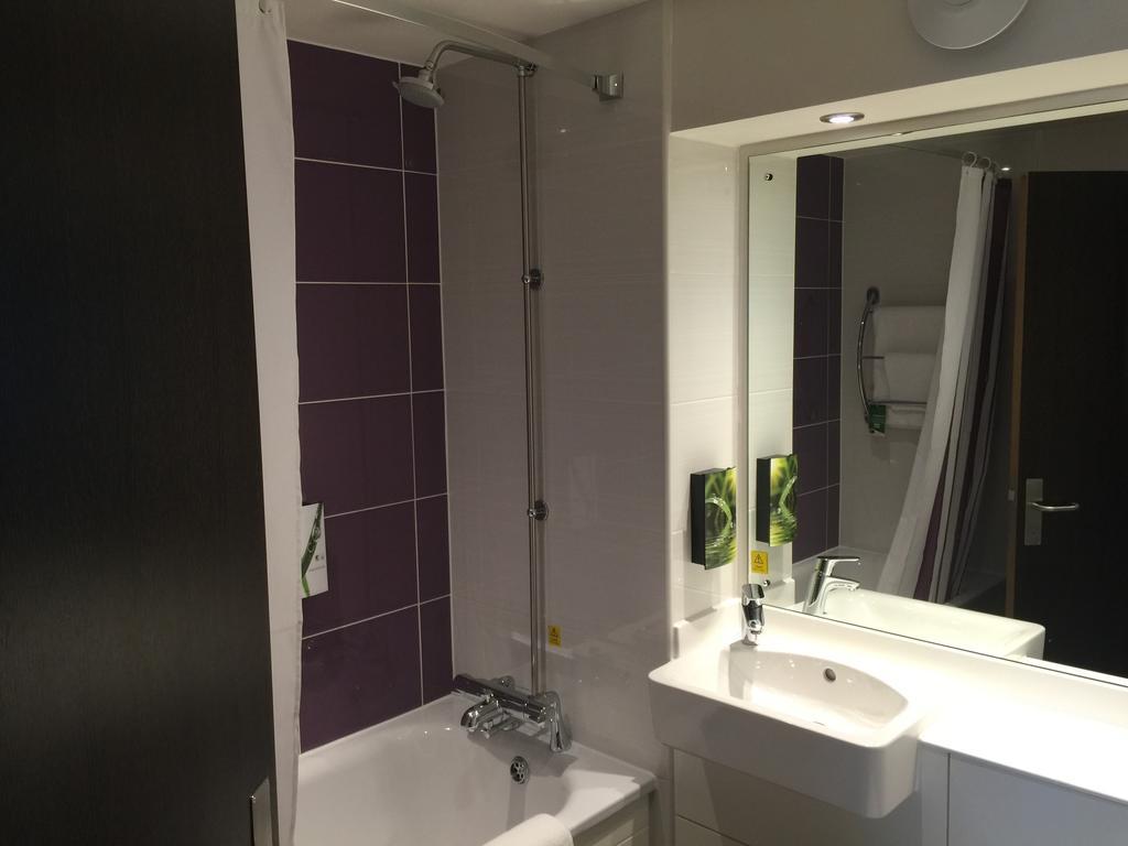 Premier Inn London Wimbledon South Eksteriør bilde